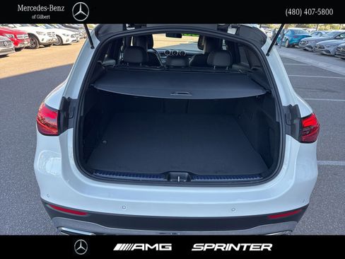 Used 2025 Mercedes-Benz GLC 300 image 6