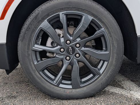 Used 2022 Chevrolet Equinox RS w/ RS Leather Package image 15