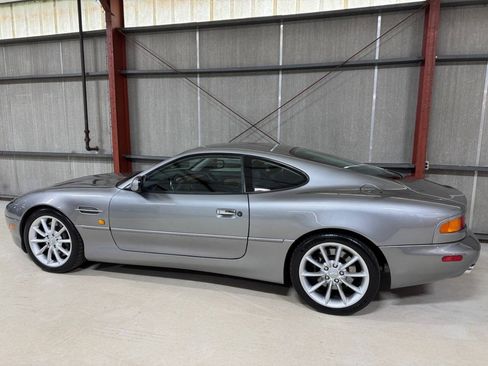 Used 2000 Aston Martin DB7 Vantage RWD image 7