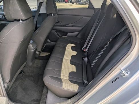 Used 2023 Hyundai Elantra SEL w/ Convenience Package FWD image 23