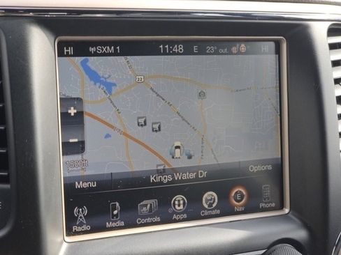 Used 2017 Jeep Grand Cherokee Limited w/ Luxury Group II image 11