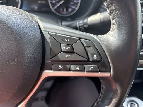 Used 2022 Nissan Sentra SV w/ Trunk Package image 11