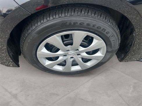 Used 2024 Toyota Corolla LE image 14