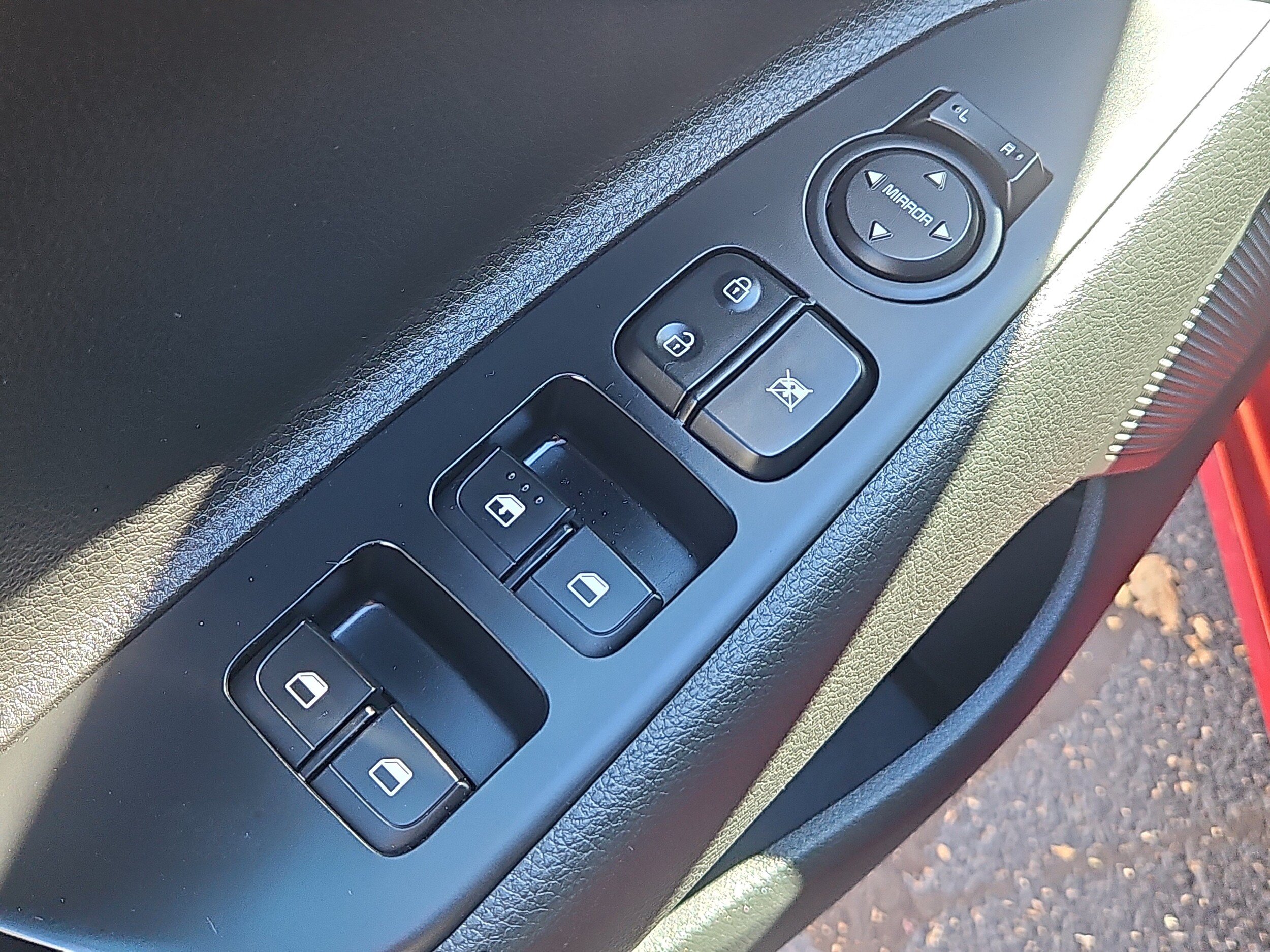 Used 2023 Kia Rio S FWD image 13