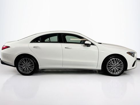 Used 2026 Mercedes-Benz CLA 250 image 4