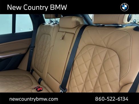 New 2026 BMW X5 xDrive40i w/ Climate Comfort Package image 26