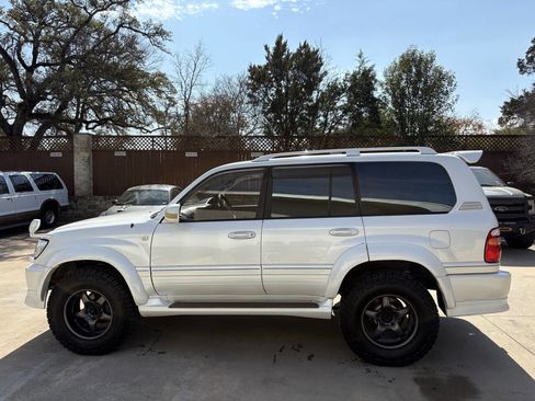 Used 1998 Toyota Land Cruiser image 7