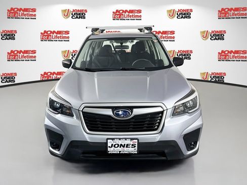 Used 2021 Subaru Forester AWD/4WD image 10