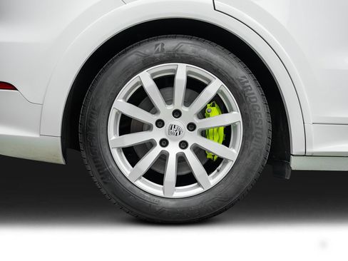 Used 2019 Porsche Cayenne E-Hybrid AWD/4WD image 28