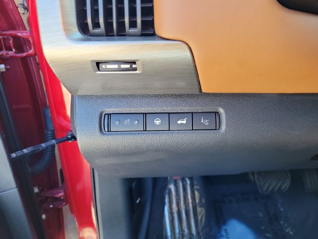 Used 2023 Nissan Pathfinder Platinum AWD/4WD image 20