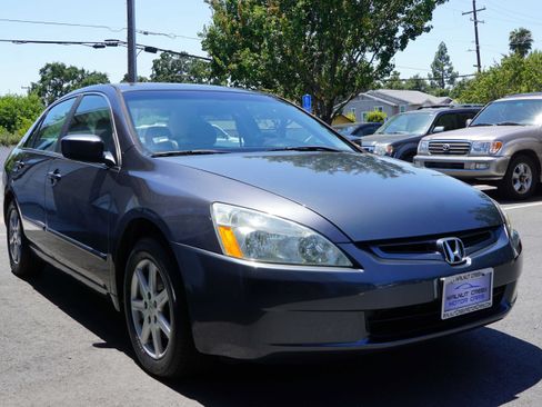 Used 2004 Honda Accord EX image 7
