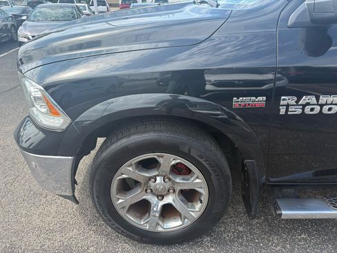Used 2017 RAM 1500 Laramie RWD image 12