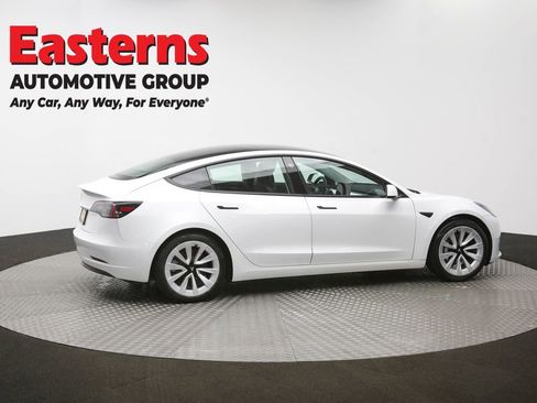 Used 2021 Tesla Model 3 Standard Range Plus RWD image 38