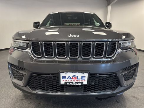 New 2026 Jeep Grand Cherokee Laredo AWD/4WD image 3