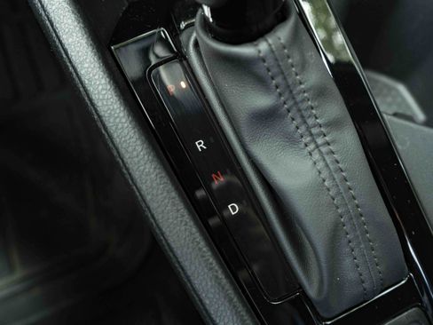 Used 2023 Honda Accord Sport image 29