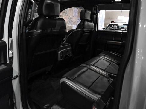 Used 2017 Ford F150 Raptor w/ Equipment Group 802A Luxury AWD/4WD image 36