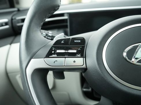 Used 2022 Hyundai Tucson Limited image 31