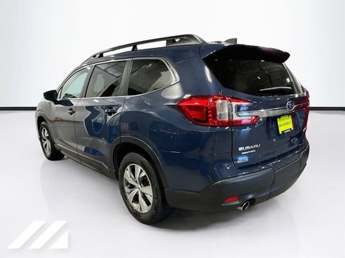 Used 2024 Subaru Ascent Premium w/ Convenience Package AWD/4WD image 6