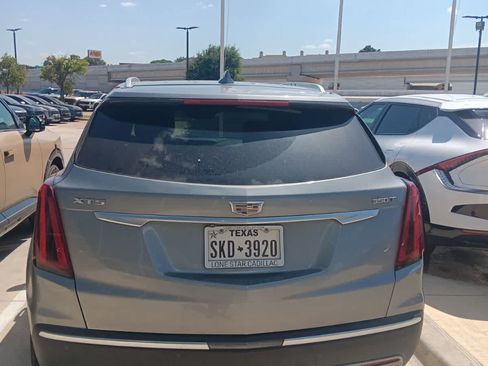 Used 2023 Cadillac XT5 Premium Luxury FWD image 5
