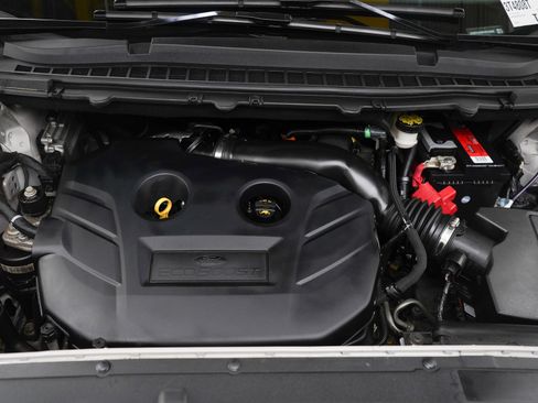 Used 2017 Ford Edge Titanium w/ Equipment Group 301A AWD/4WD image 29