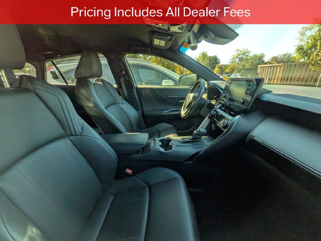 Used 2021 Toyota Venza XLE w/ Softex Package AWD/4WD image 10