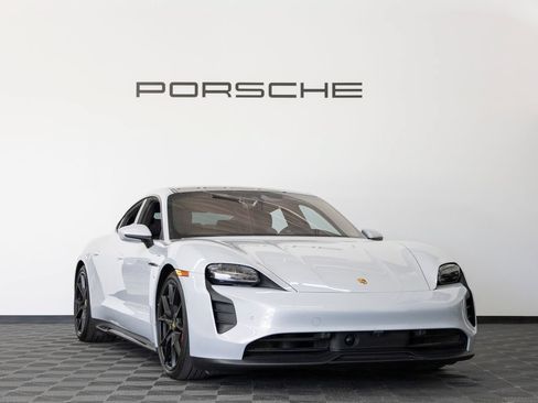 Certified 2024 Porsche Taycan GTS AWD/4WD image 9
