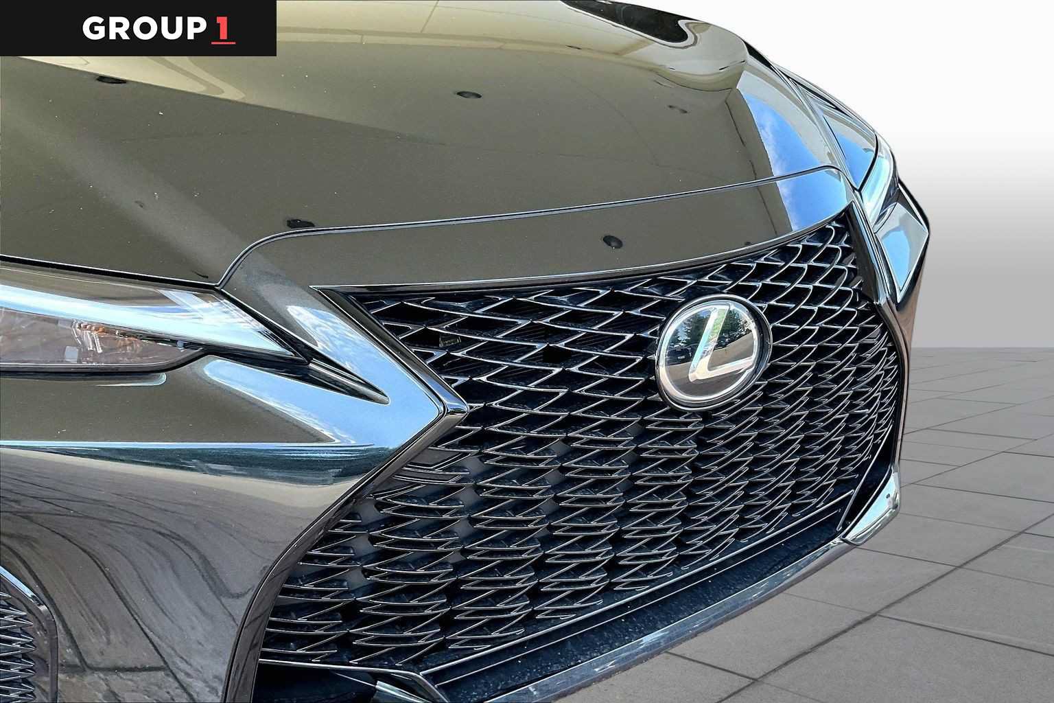 Used 2025 Lexus IS 350 F Sport RWD image 27