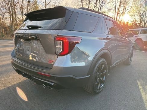 Used 2021 Ford Explorer ST w/ Equipment Group 401A image 5