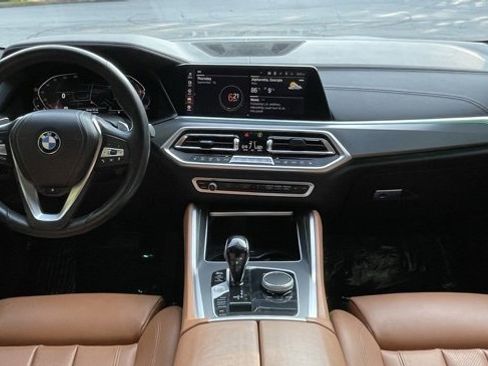 Used 2022 BMW X6 xDrive40i w/ Premium Package image 16