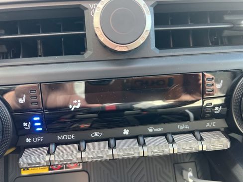 Used 2025 Toyota Tacoma TRD Pro image 21