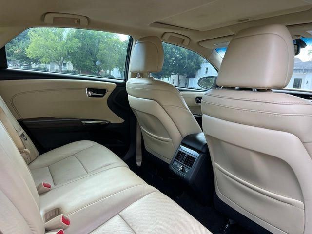 Used 2013 Toyota Avalon Limited FWD image 16
