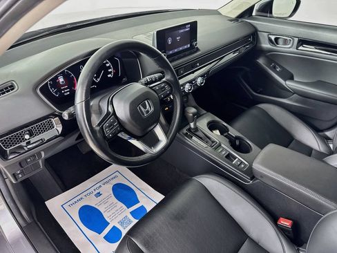 Used 2024 Honda Civic EX-L image 8