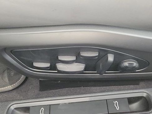 Used 2024 Porsche 911 Targa 4 GTS image 20