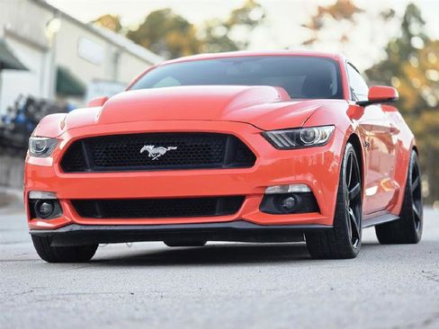 Used 2015 Ford Mustang GT Premium w/ Equipment Group 401A image 18