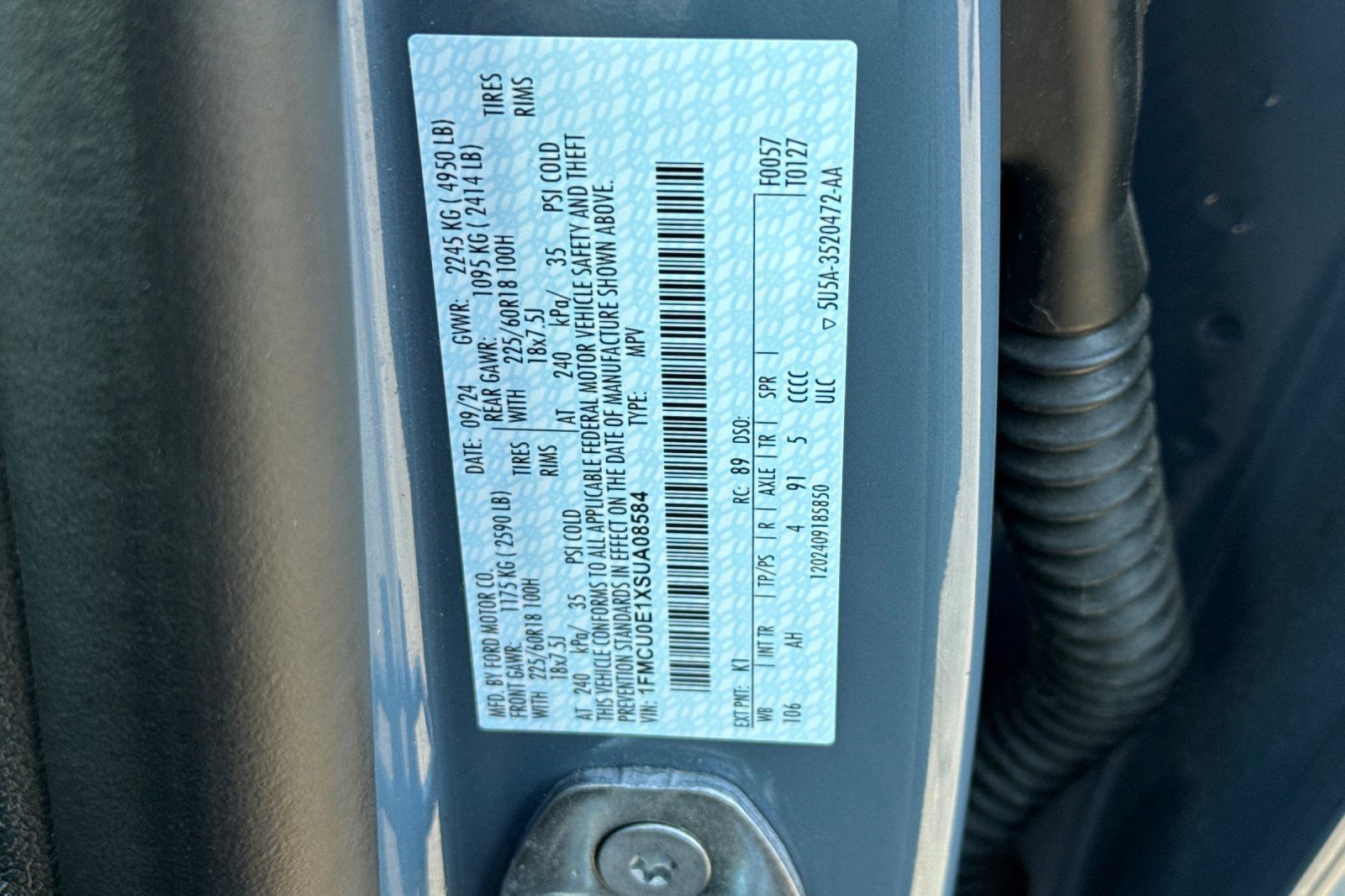 Used 2025 Ford Escape SE w/ PHEV Premium Package FWD image 30