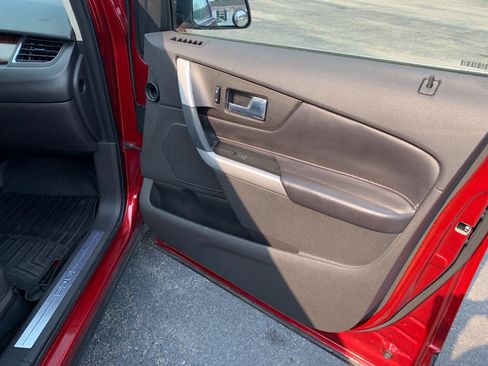 Used 2013 Ford Edge Limited AWD/4WD image 37