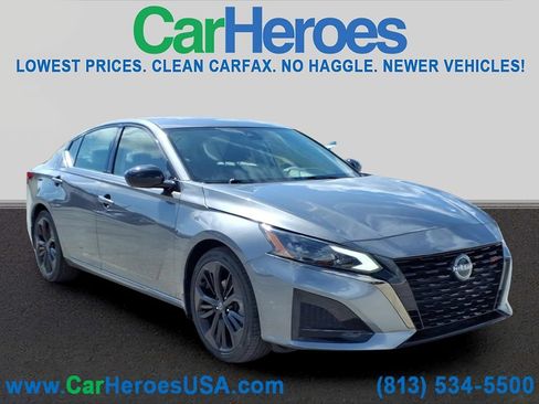 Used 2023 Nissan Altima 2.5 SR w/ SR Premium Package FWD image 1