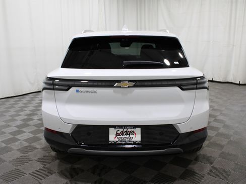 New 2026 Chevrolet Equinox EV LT w/ Convenience Package II image 35