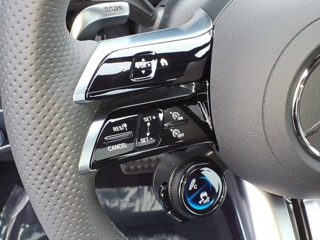 New 2026 Mercedes-Benz GLA 35 AMG 4MATIC image 9