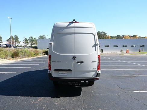 Used 2026 Mercedes-Benz Sprinter 2500 image 26