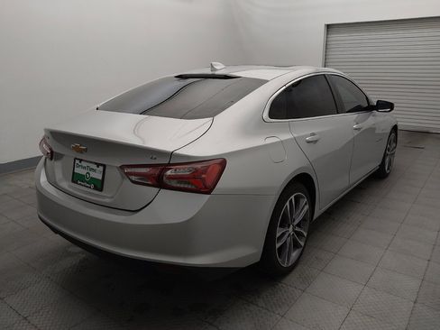 Used 2022 Chevrolet Malibu LT FWD image 9