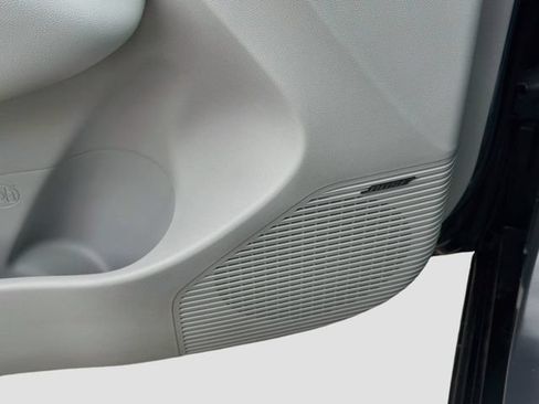 Certified 2026 Hyundai Kona Limited FWD image 19