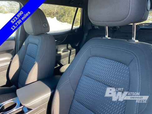 Used 2025 Chevrolet Equinox LT image 10