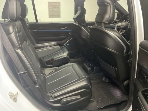 Used 2021 Jeep Grand Cherokee L Overland w/ Luxury Tech Group IV image 28