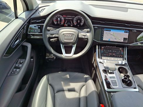 Used 2023 Audi Q7 3.0T Premium Plus AWD/4WD image 4