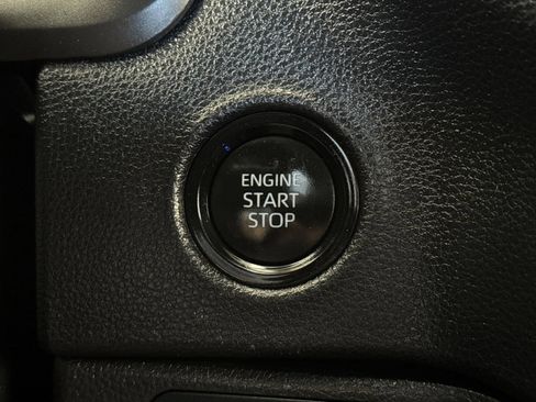 Used 2025 Toyota Tundra SR5 RWD image 26