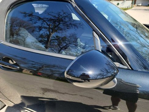 Used 2019 MAZDA MX-5 Miata Sport image 10