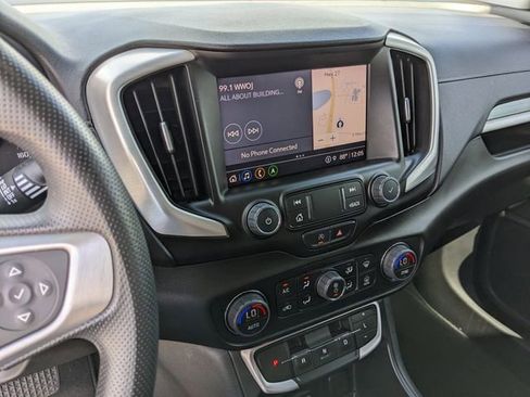 Used 2022 GMC Terrain SLE w/ Driver Convenience Package image 23