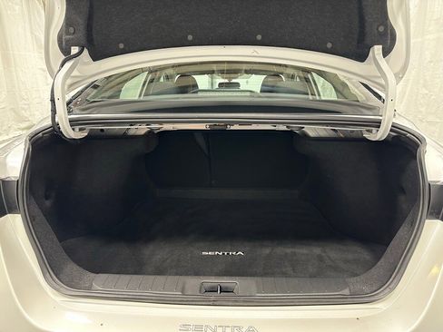 Used 2024 Nissan Sentra SR image 44