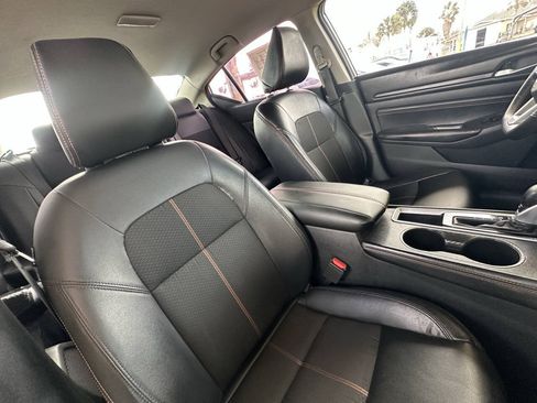 Used 2021 Nissan Altima 2.5 SR FWD image 24